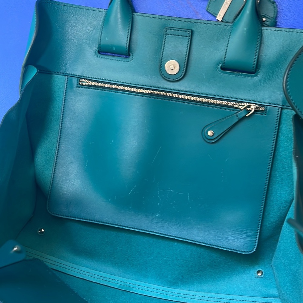 Tods - Picture 7 of 10